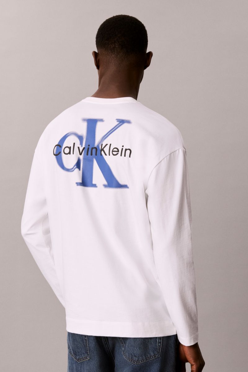 Calvin Klein 843G Oversized Fit Embossed Logo Long Sleeve T-Shirt Bright White