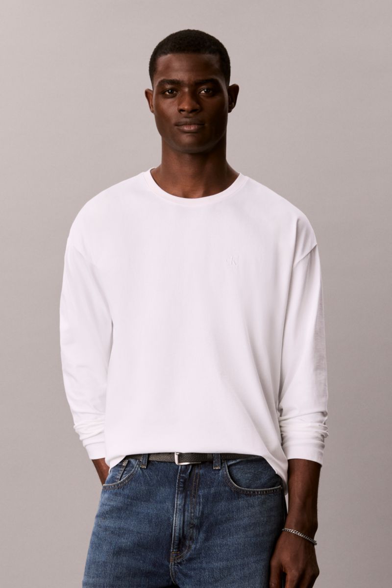 Calvin Klein 843G Oversized Fit Embossed Logo Long Sleeve T-Shirt Bright White