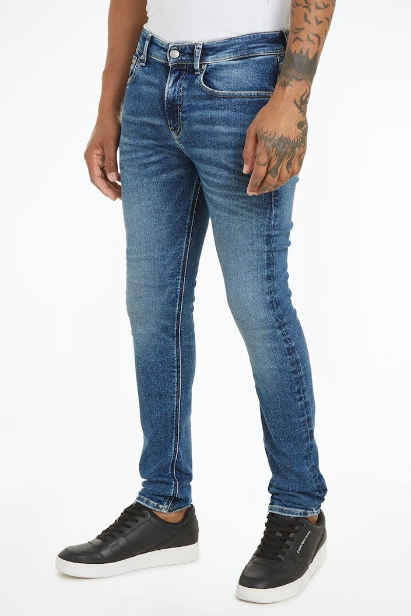 Calvin Klein 48101 Skinny Jeans