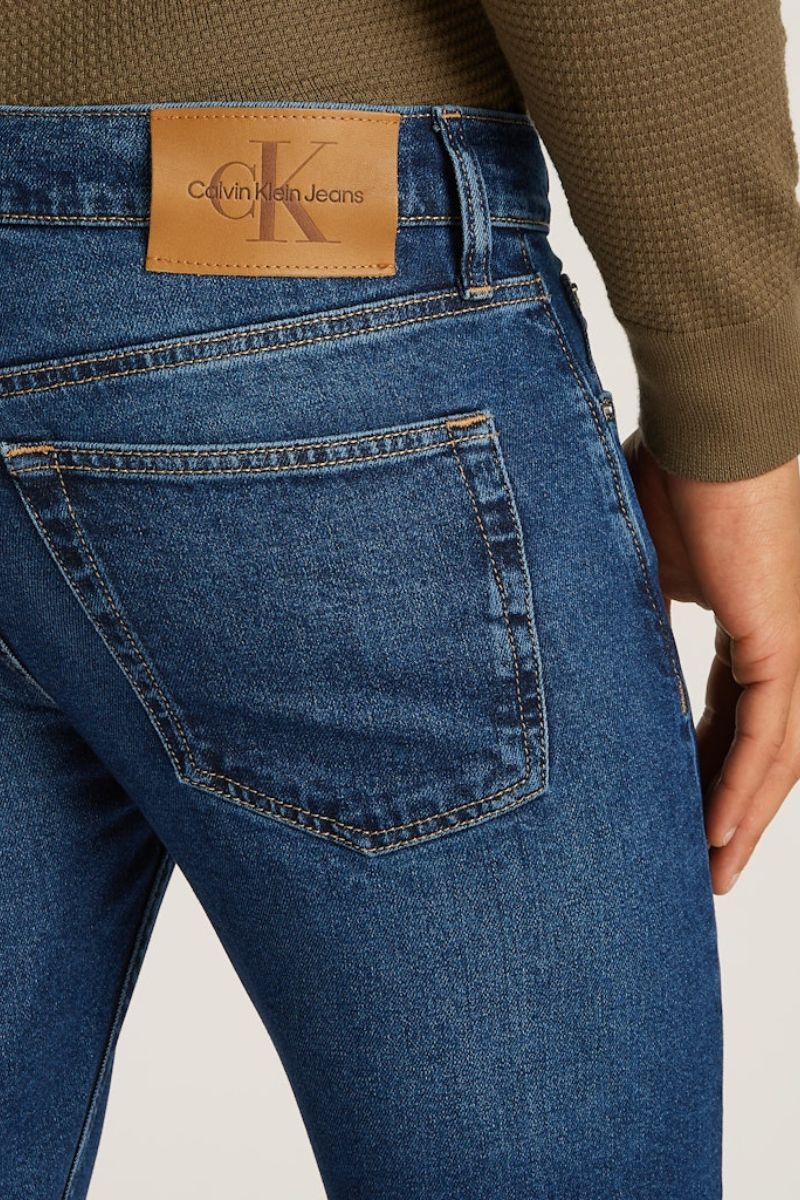 Calvin Klein 27007 Slim Taper Jean Denim Dark