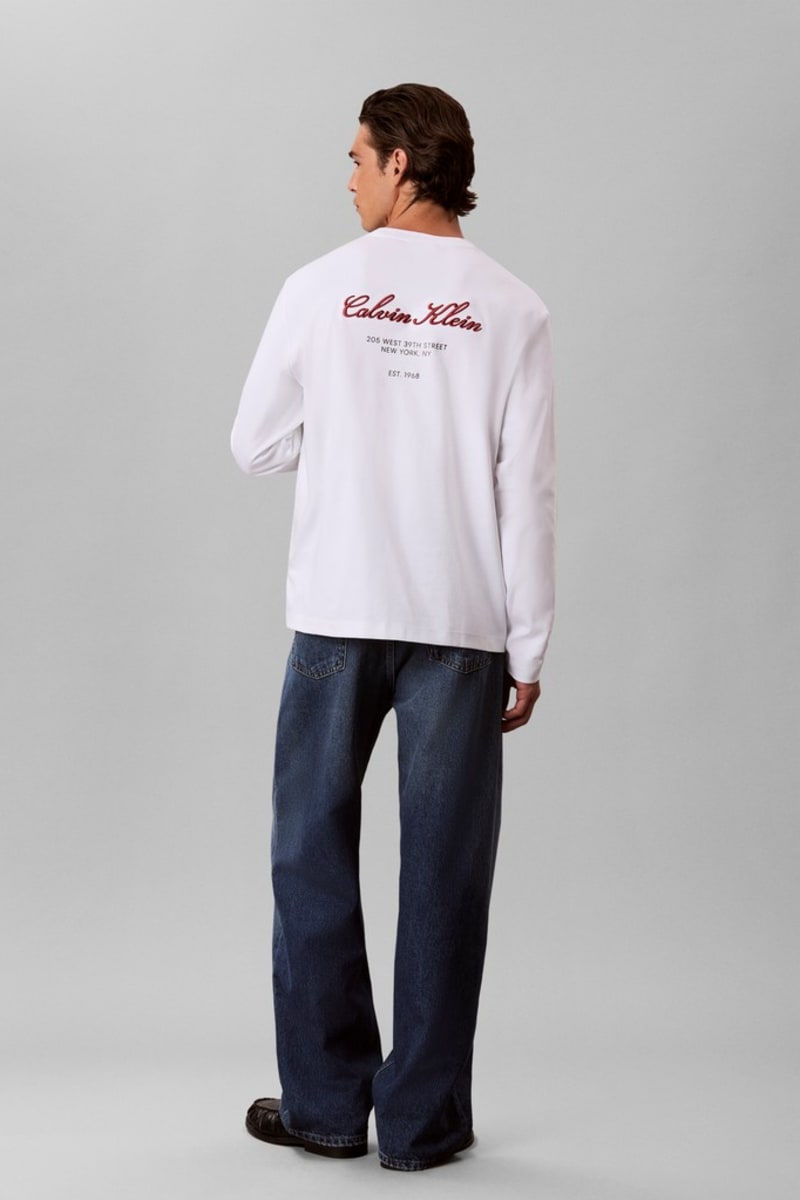 Calvin Klein 841G Sleek Interlock Long Sleeve T-Shirt Bright White