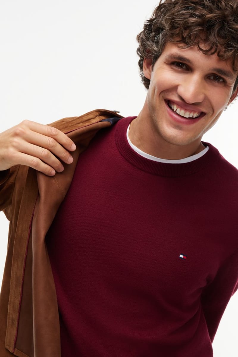 Hilfiger 28046 Pima Cash Crew Aw26 - BURGUNDY