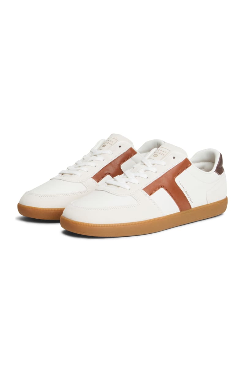 Tommy Hilfiger FM0FM06068 Tribeca Leather Mixed Texture Trainers Ecru