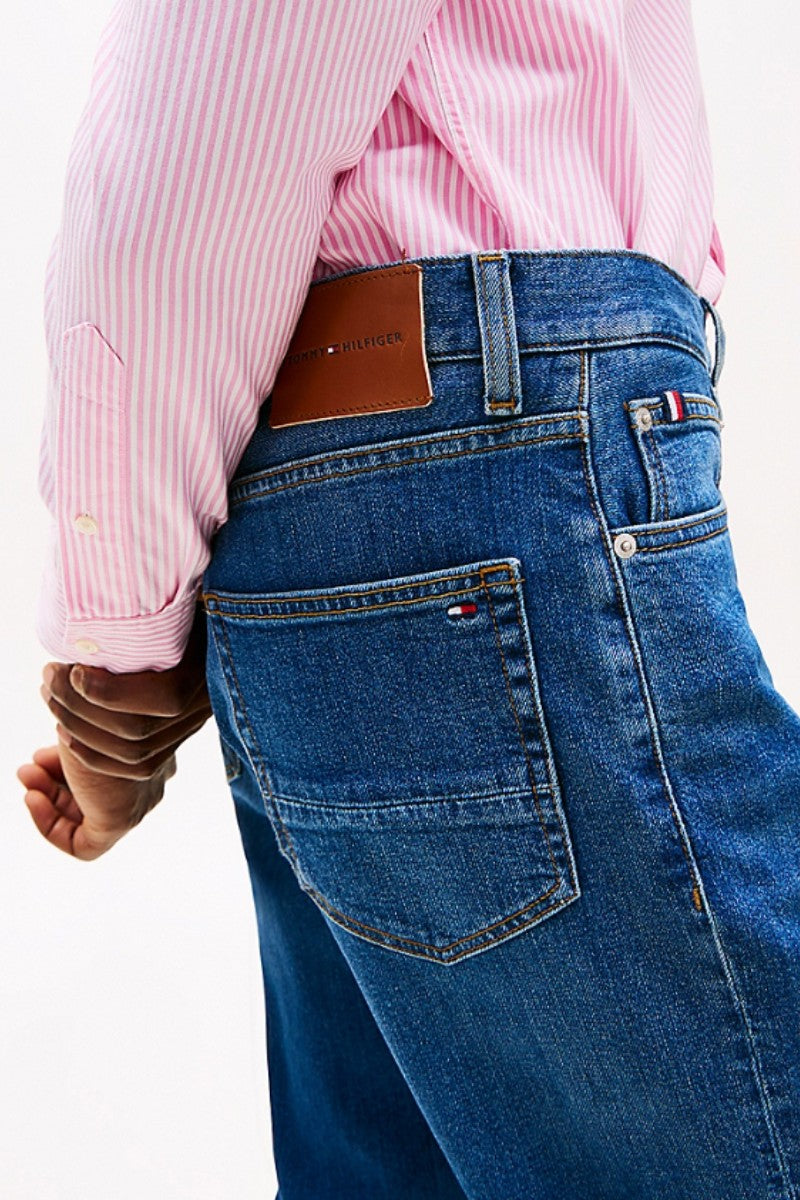Tommy Hilfiger 3903 Reg Mercer Straight Jean