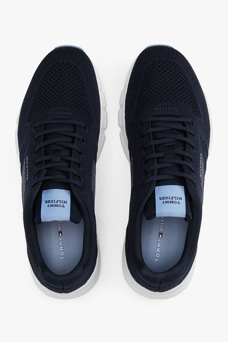 Tommy Hilfiger 5524 Modern Comfort (Size 7 & 9)