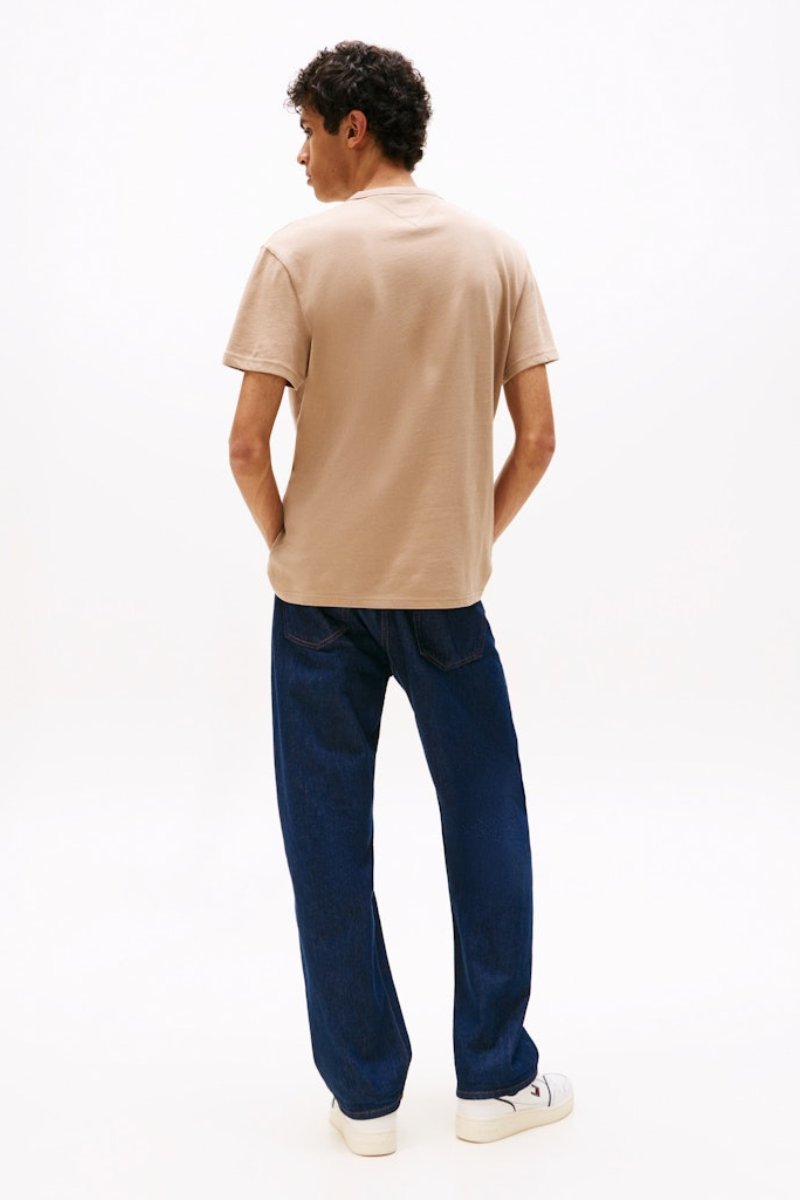 Tommy Jeans Reg Badge T-Shirt Coastal Taupe