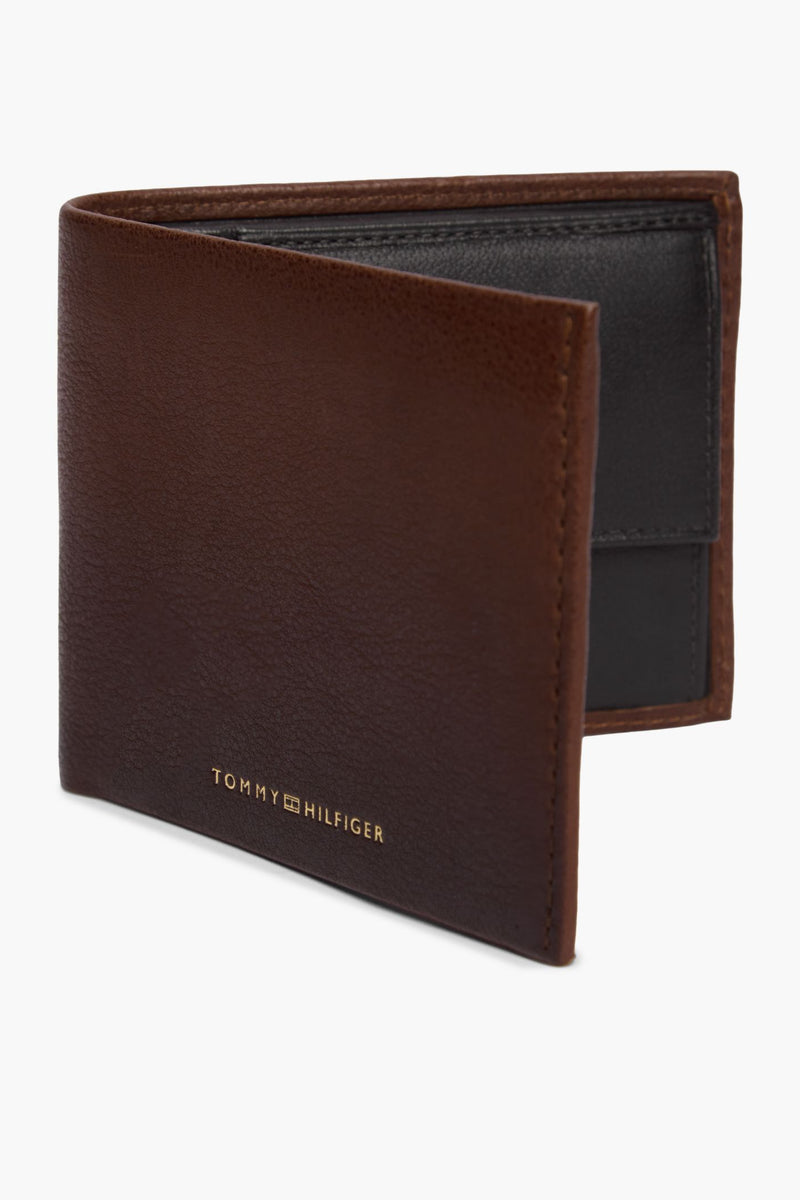 Tommy Hilfiger 14795 Seasonal Leather Card and Coin Wallet Burnished Brown
