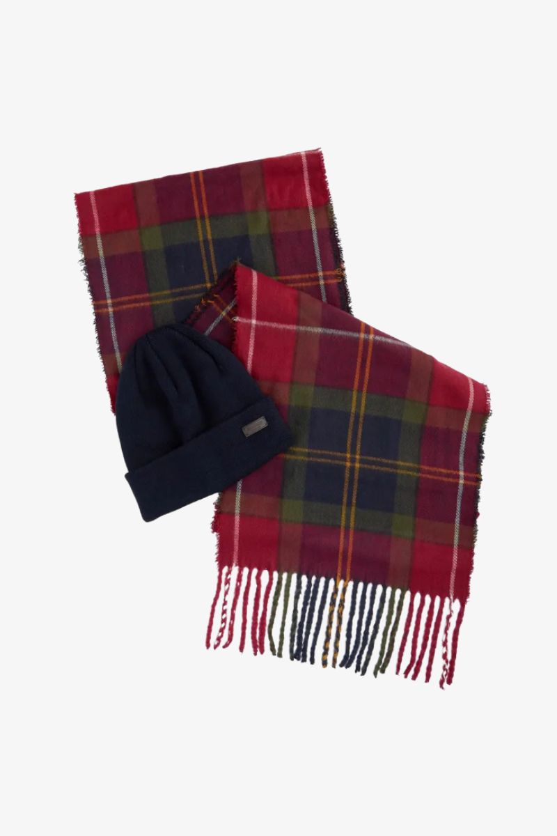 Barbour Swinton Scarf &amp; Hat Set Winterberry