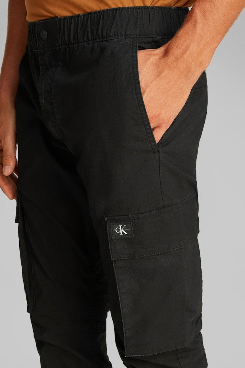 Calvin Klein 7614 Skinny Cargo Black