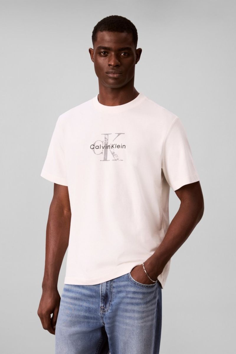 Calvin Klein 844G 20s EZ Distressed T-Shirt Tofu