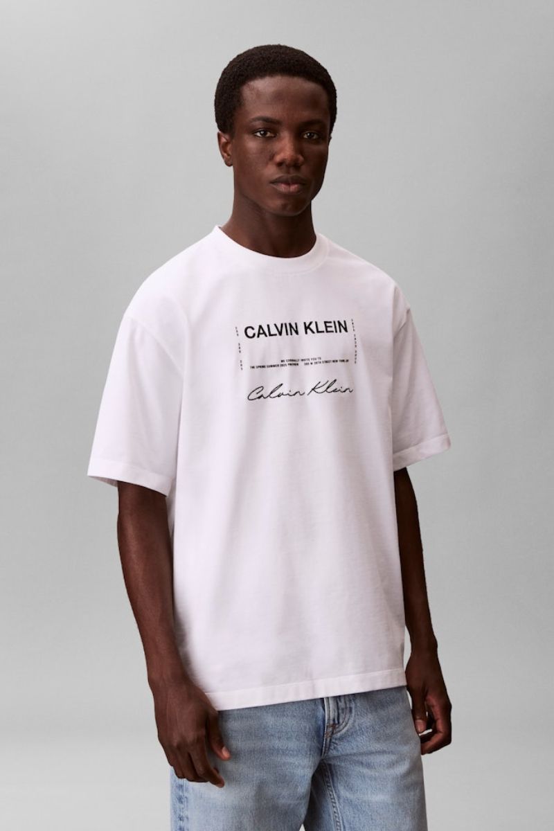 Calvin Klein 827 16S April Graphic T-Shirt White
