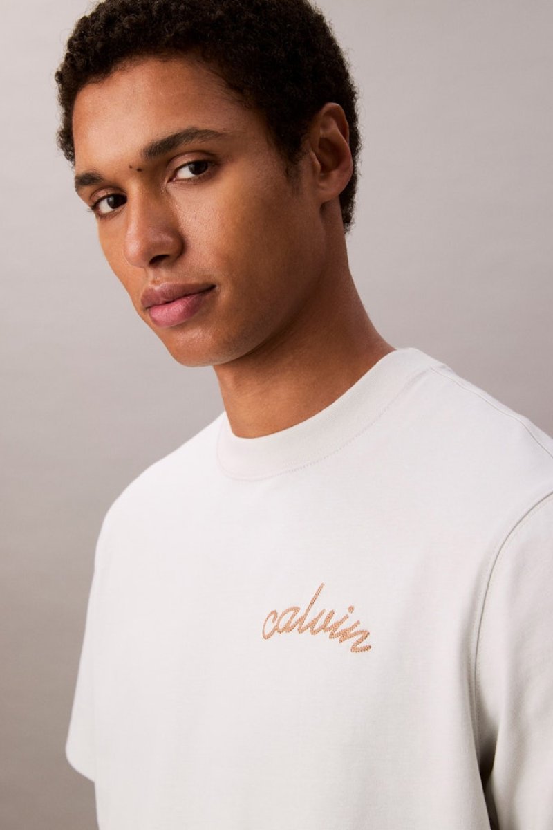 Calvin Klein 226g Left Chest Chain T-Shirt Glacier