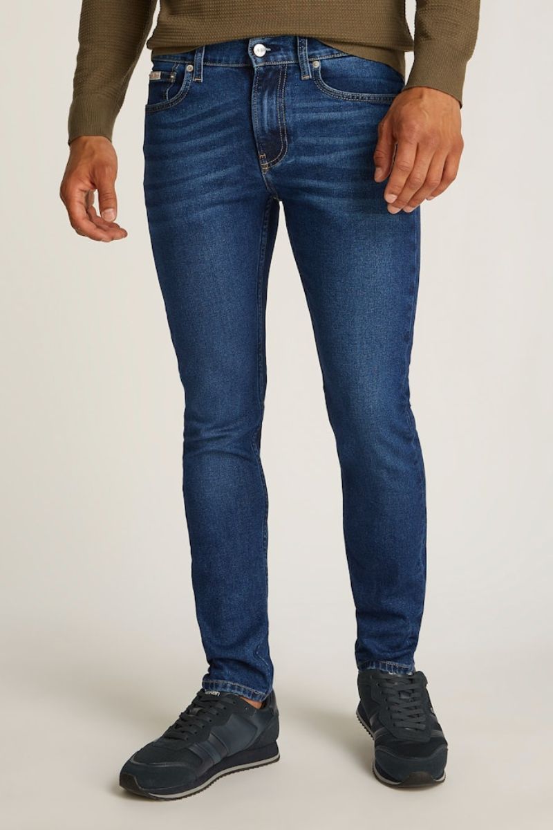 Calvin Klein 27007 Slim Taper Jean Denim Dark