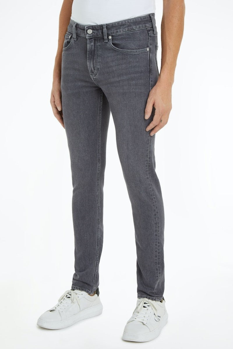 Calvin Klein Slim Taper Jean Grey