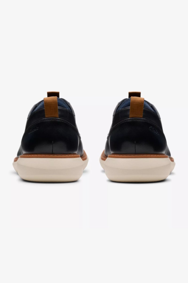 Clarks Brantin Shoe Navy Leather