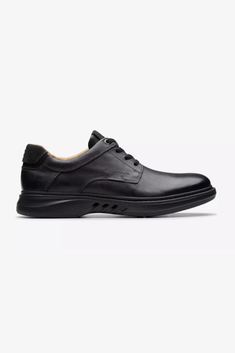 Clarks UN Briley Pace Shoe Black Leather