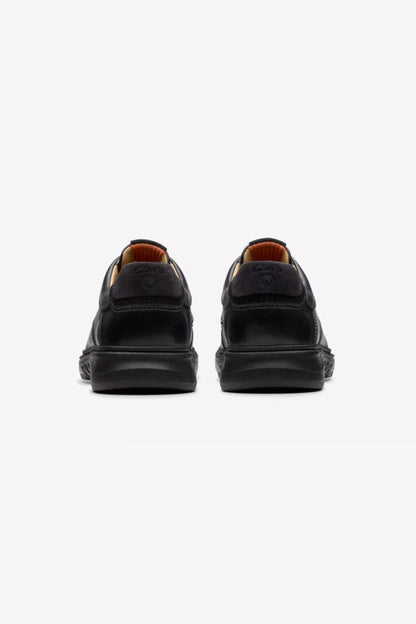 Clarks UN Briley Pace Shoe Black Leather