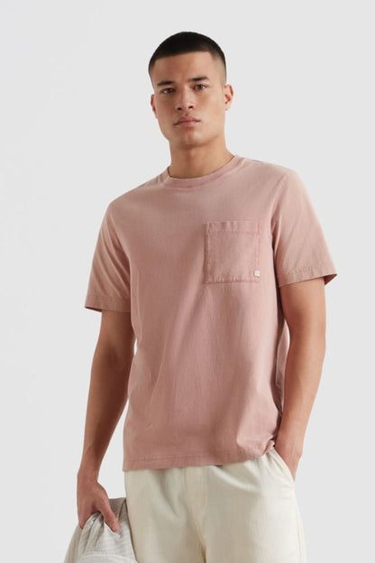 Farah Stacy Gmt Dye Pocket T-Shirt Dusty Red
