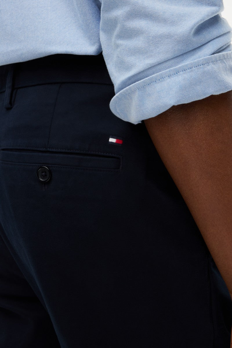 Tommy Hilfiger 28883 Bleecker Slim Fit 1985 Chino Navy — view 3