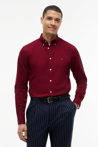 Hilfiger Flex Poplin Solid Shirt Aw26 - BURGUNDY