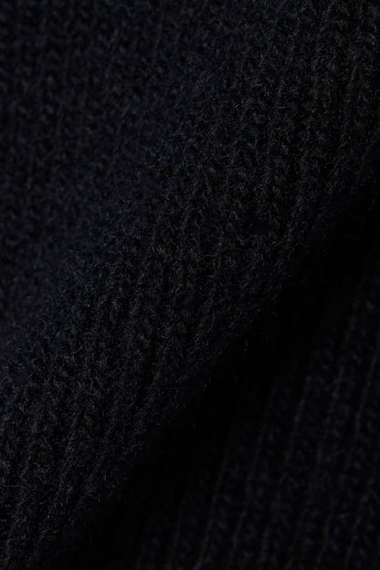 Lacoste RB5385 Ribbed Wool Beanie and Scarf Gift Set Black