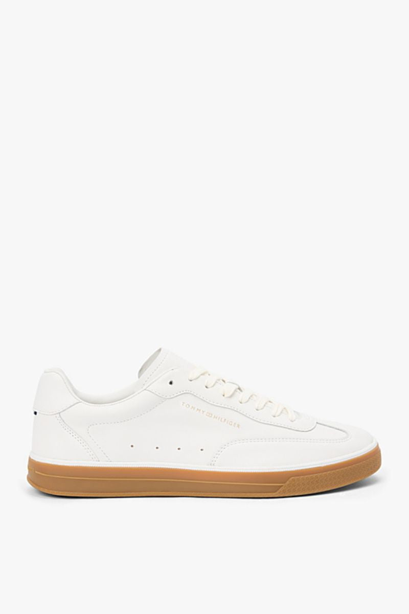 Tommy Hilfiger 5815 Low Luxe Leather Shoes Ecru