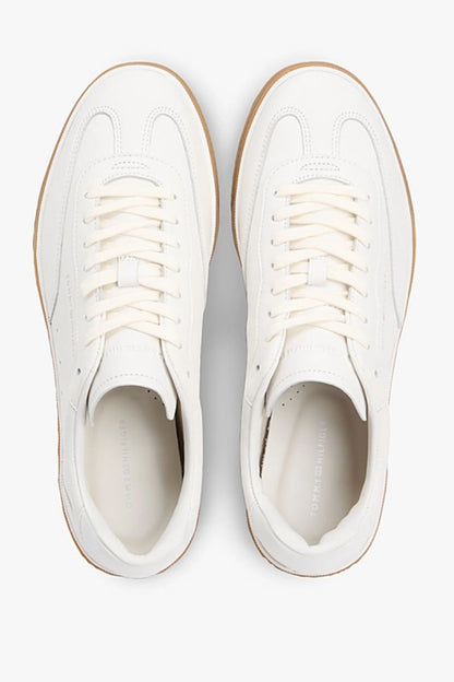 Tommy Hilfiger 5815 Low Luxe Leather Shoes Ecru