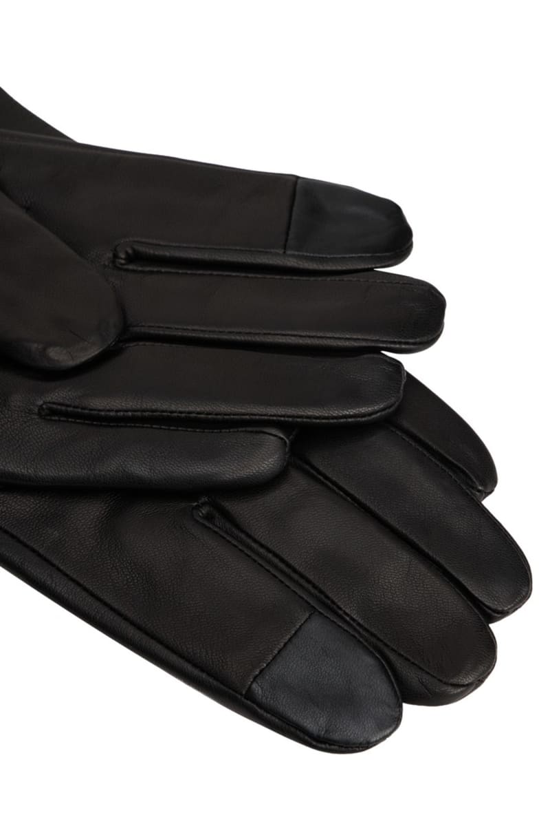 Tommy Hilfiger Essential Flag Leather Gloves in Black, flag badge detail