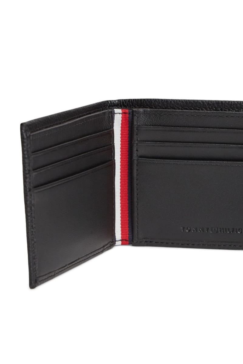 Tommy Hilfiger Corp Mini Card Wallet in Black