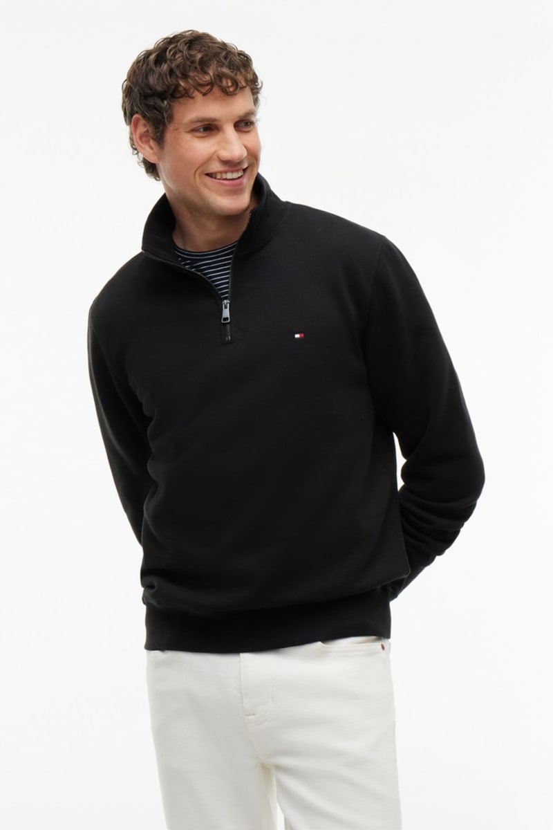 Tommy Hilfiger 37233 Regular Fit Essential Fleece Quarter Zip Sweatshirt Black