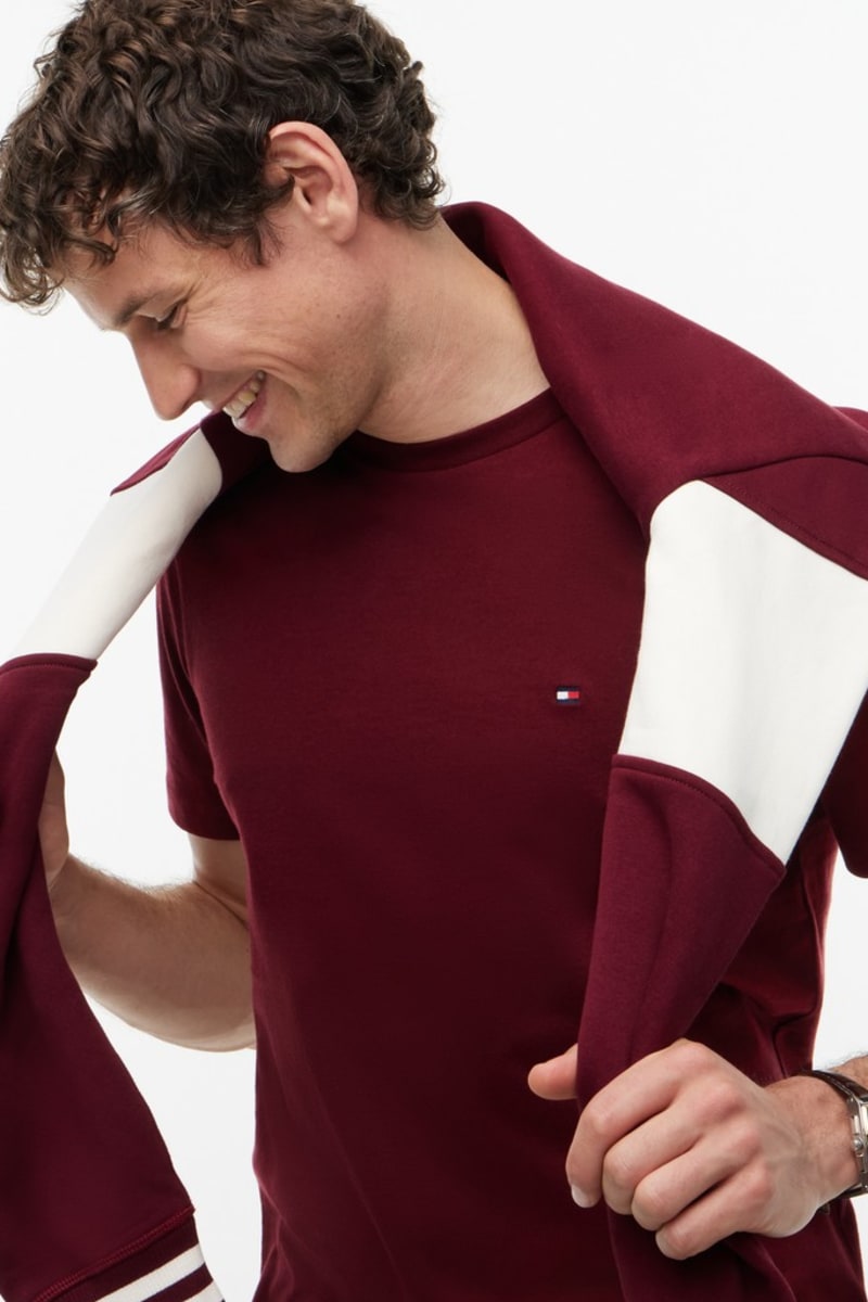 Tommy Hilfiger 39995 Regular Fit Essential Cotton T-Shirt Burgundy