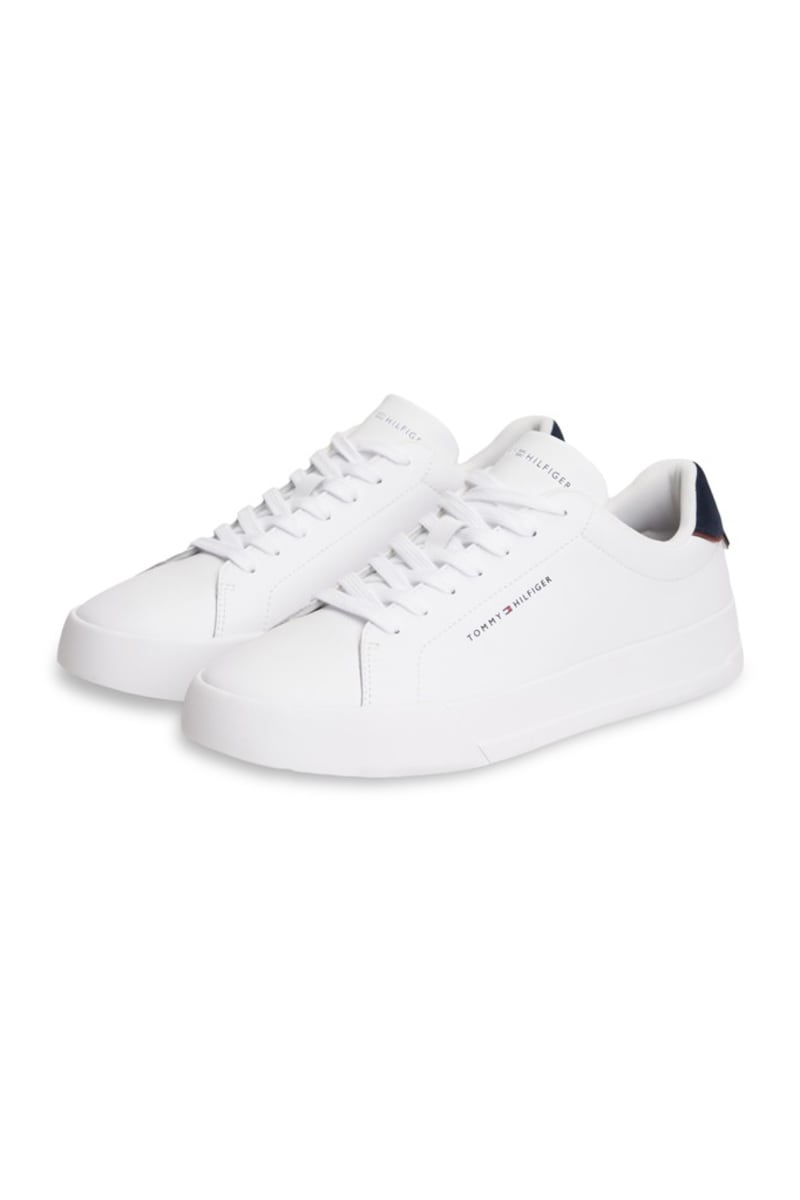 Tommy Hilfiger 5367 Pebble Grain Court Leather Sneakers White and Navy