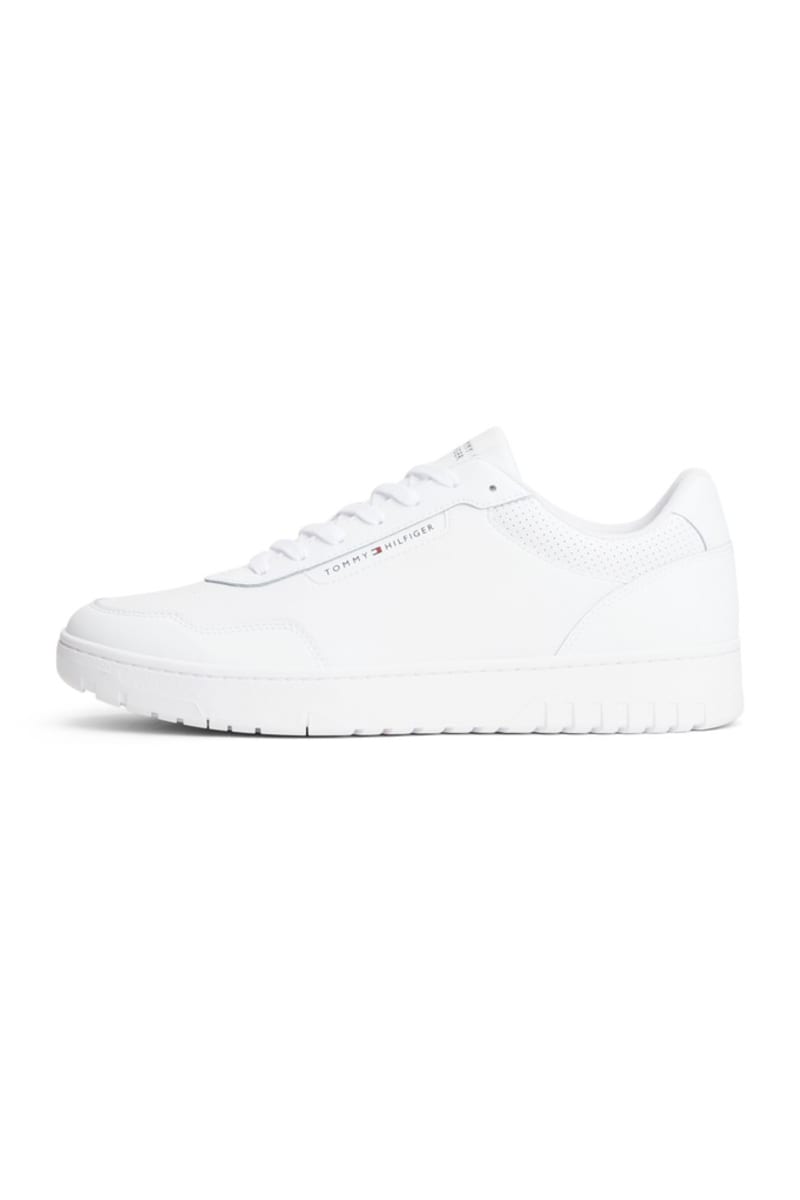 Hilfiger 5927 Basket Core Aw26 - WHITE