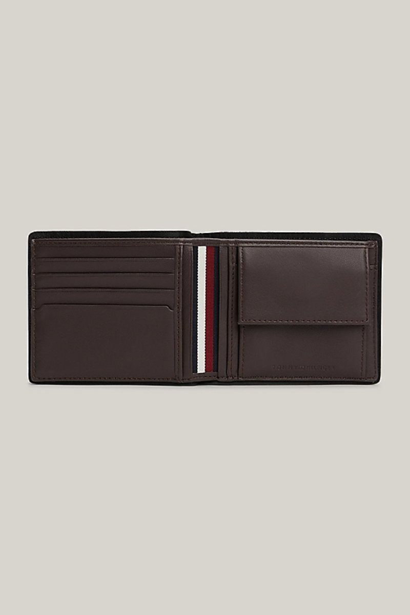 Tommy Hilfiger Casual CC &amp; Coin Wallet Coffee