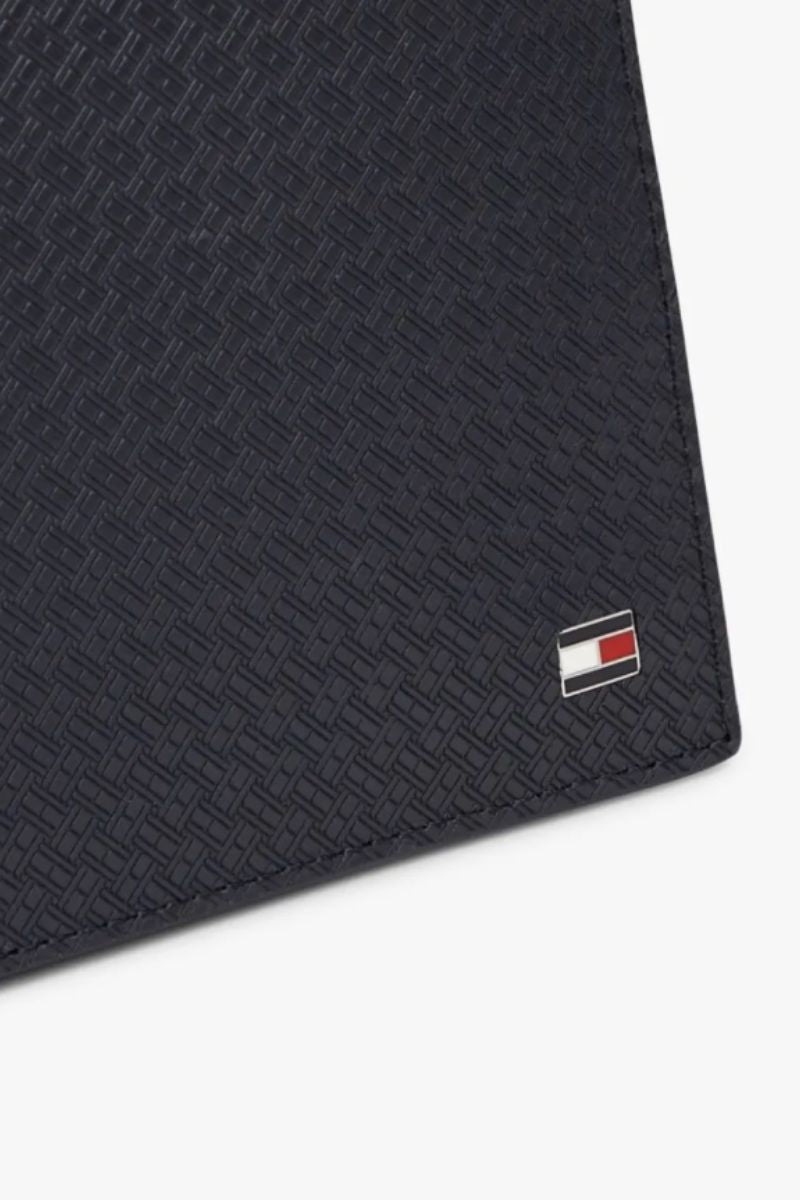 Tommy Hilfiger Embossed CC &amp; Coin Wallet Navy