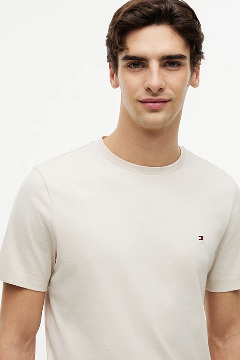 Tommy Hilfiger Essential Seasonal T-Shirt Newsprint