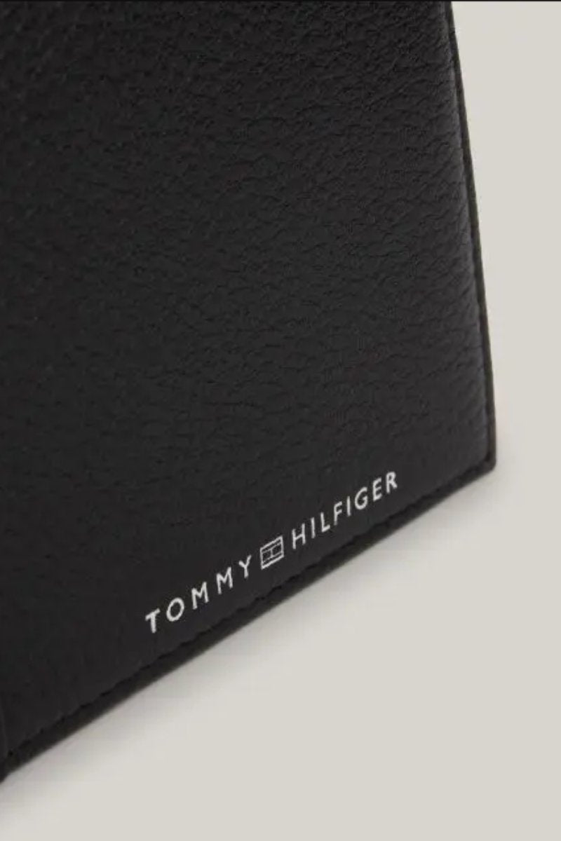 Tommy Hilfiger Transit CC &amp; Coin Wallet