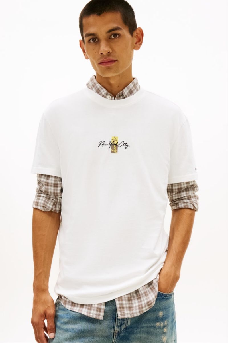 Tommy Jeans Reg Signature Block T-Shirt Ecru