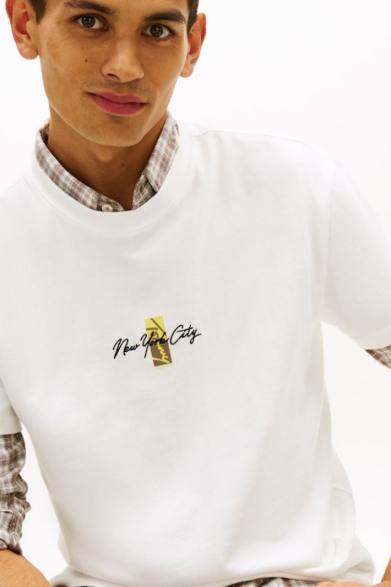 Tommy Jeans Reg Signature Block T-Shirt Ecru