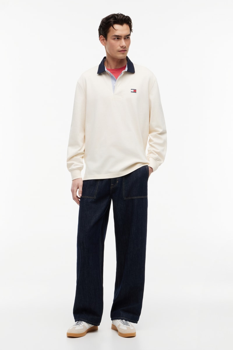 TJM RLX Ess Badge Rugby Aw26 - CREAM