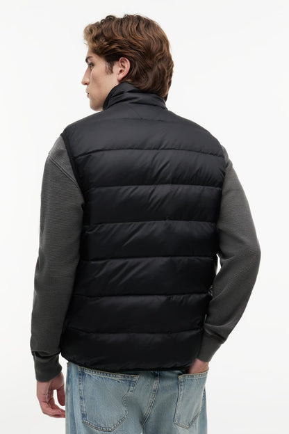 TJM Light Down Packble Vest Aw26 - BLACK