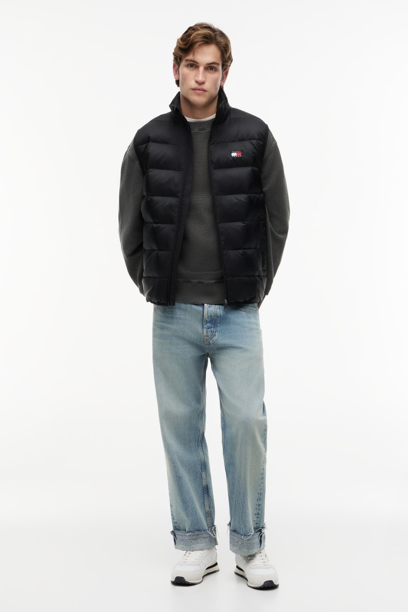 TJM Light Down Packble Vest Aw26 - BLACK