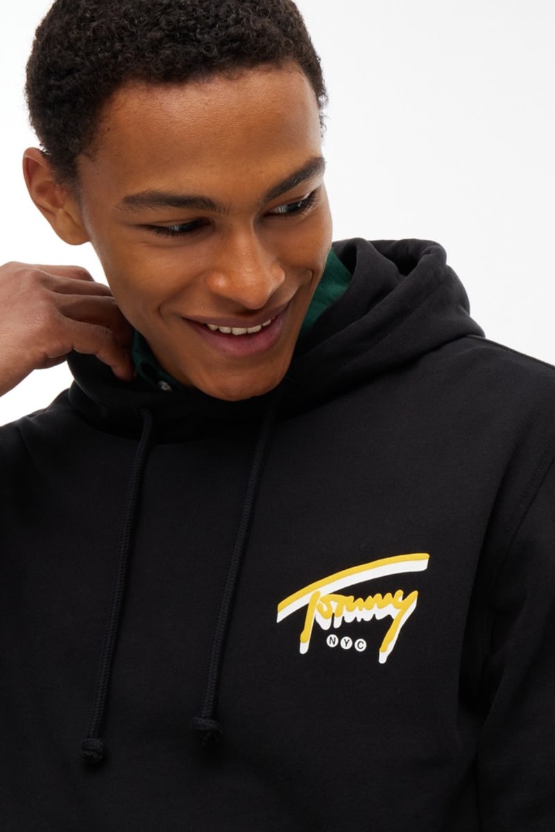 Tommy Jeans Regular NYC Signature Hoodie Black