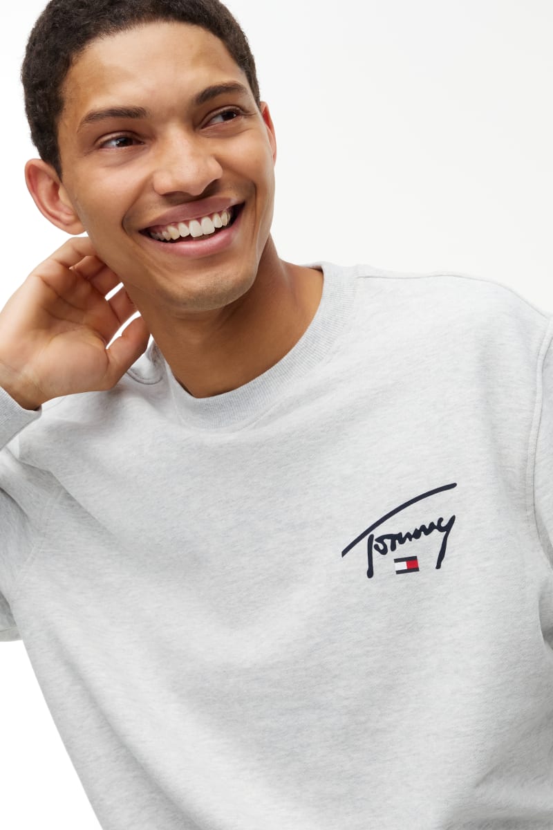 Tommy Jeans Regular Entry Signature Crew Grey Jumper