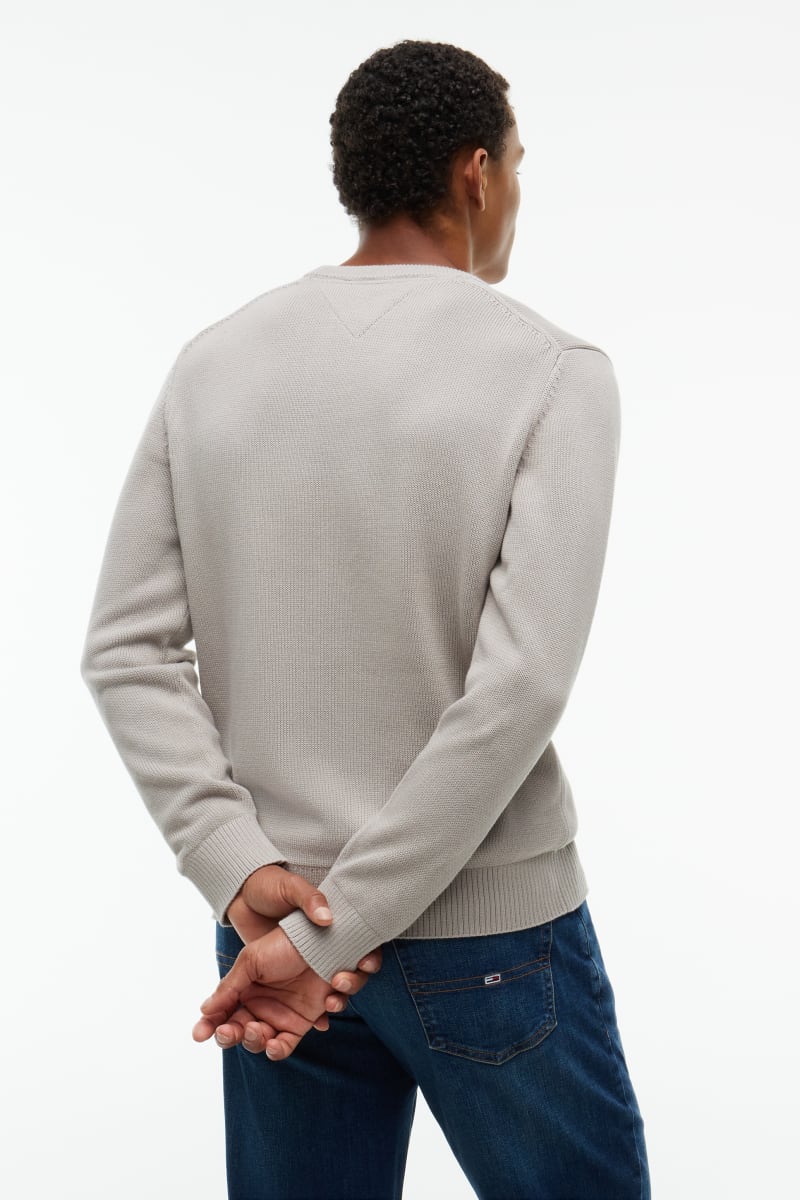 Tommy Jeans Slim Essential Sweater