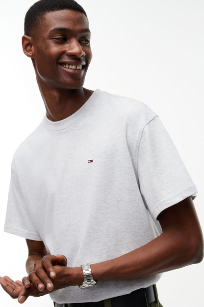 TJM RLX SFlag Tee Aw26 - ICE GREY