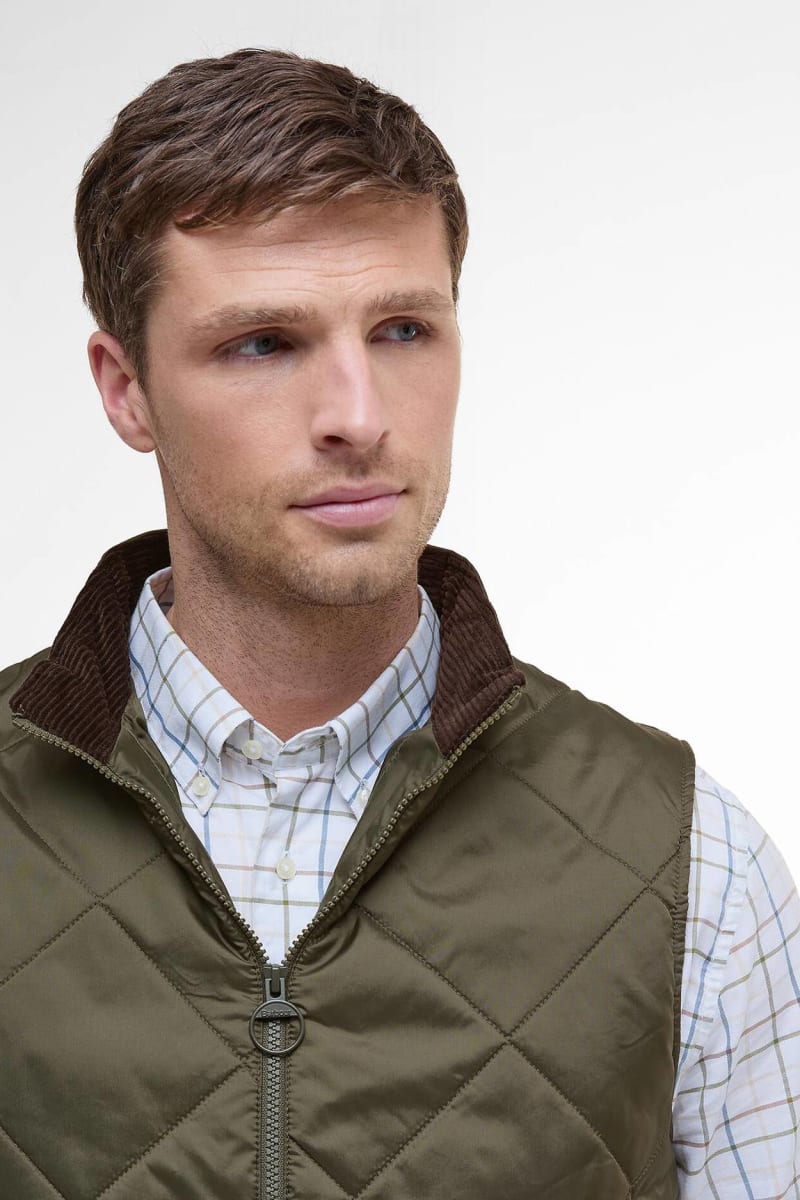 Barbour Wint Finn Gilet Aw26 - OLIVE