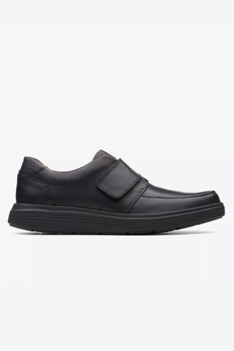 Clarks Un Abode Strap Wide Fit Shoe