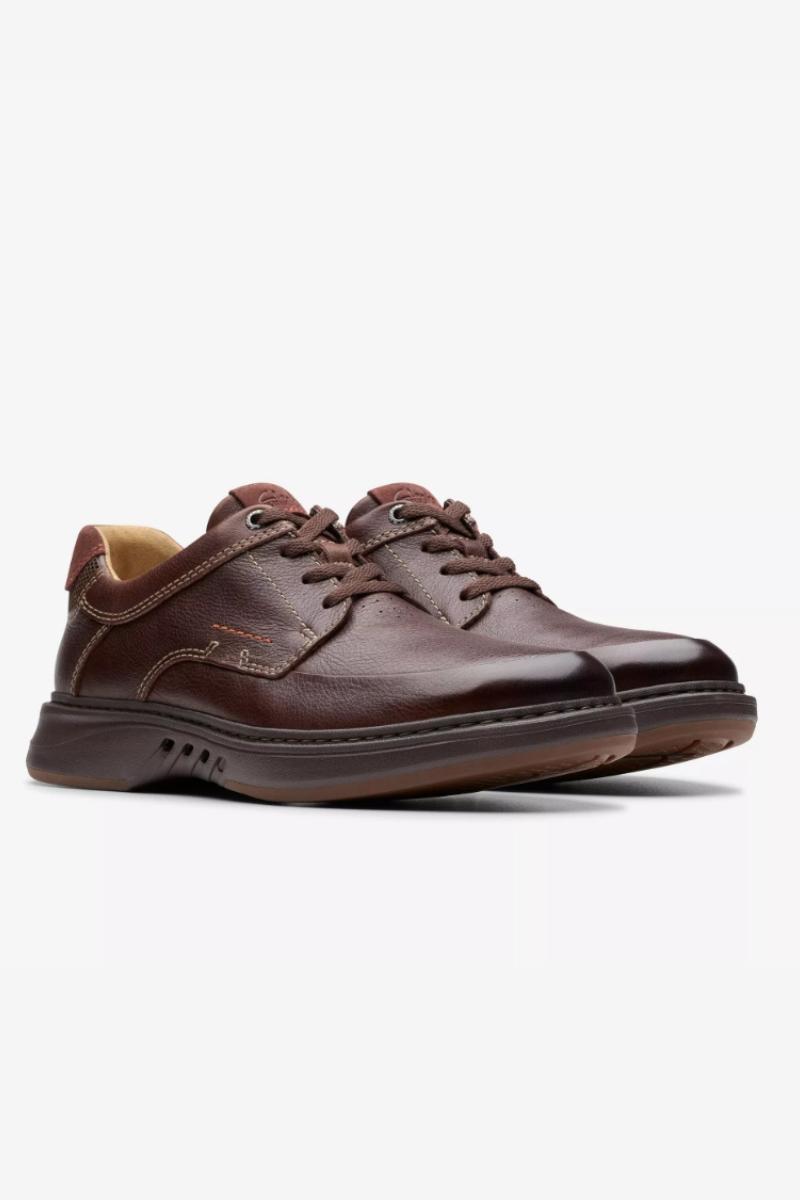 Clarks Un Briley Lace Tan Shoe