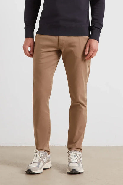 Farah Elm Stretch Twill Chino Beige